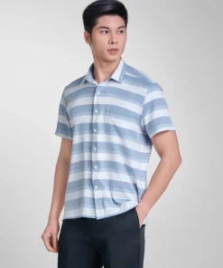 Áo sơ mi - AB250114NT kiểu dáng Regular Fit, kiểu dáng hiện đại, dễ phối đồ. Chất liệu: 71% Ultrafine Polyester, 25% Modal (lenzing), 4% Spandex