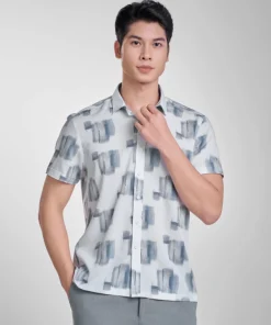 Áo sơ mi - AB250124N kiểu dáng Regular Fit, kiểu dáng hiện đại, dễ phối đồ. Chất liệu: 71% Ultrafine Polyester, 25% Modal (lenzing), 4% Spandex