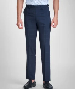 Quần tây - QRT242821 form regular fit thoải mái có tăng đơn co giãn tôn dáng người mặc. Màu sắc trung tính dễ phối đồ.Chất liệu:100% Polyester Nano